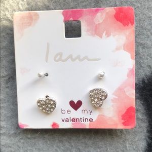 Silver crystal heart & pearl earrings